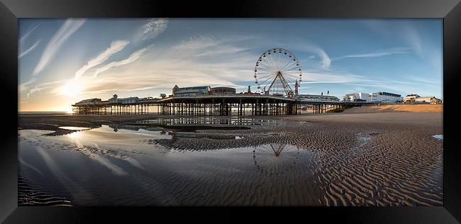 Sunset Pano Blackpool Framed Print by Gary Kenyon