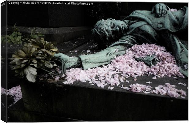 mourner statue Canvas Print by Jo Beerens