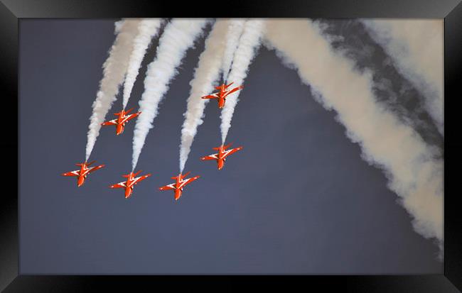  The red arrows 2015 at duxford  Framed Print by Andy Stringer