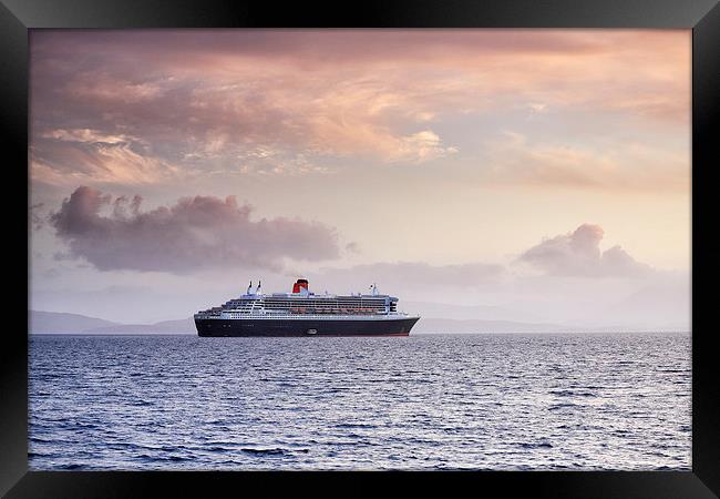  RMS Queen Mary 2 Framed Print by Grant Glendinning