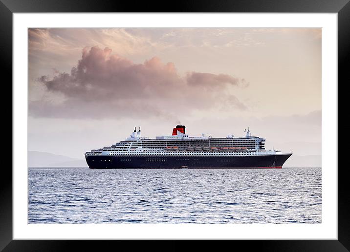  Queen Mary 2 Framed Mounted Print by Grant Glendinning