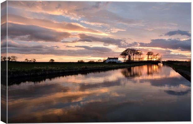 Sunset Reflections On The Lancaster Canal Canvas Print by Gary Kenyon