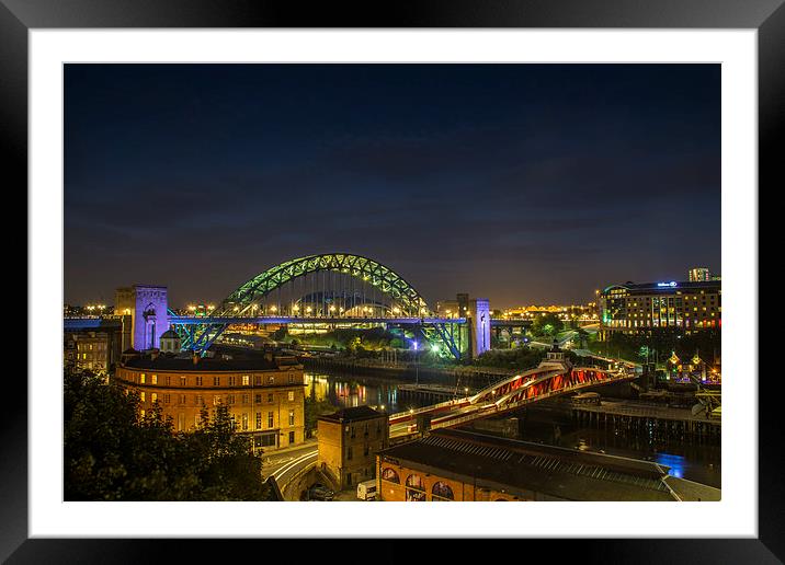  The Tyne Bridge Framed Mounted Print by Les Hopkinson