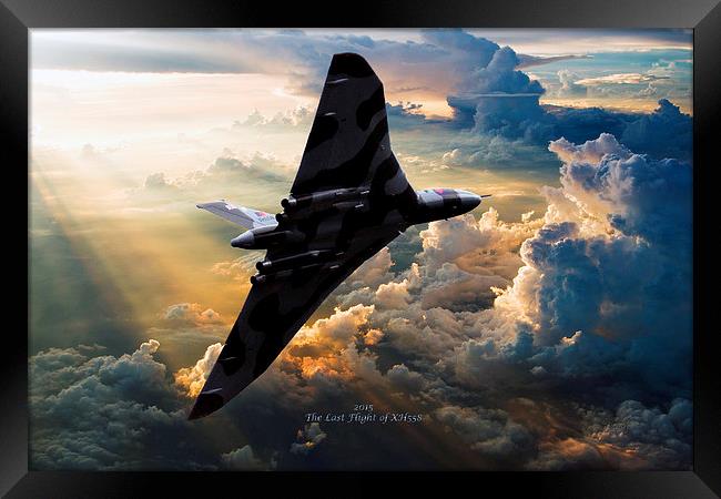  2015 The Last Flight of XH558 Framed Print by Stephen Ward