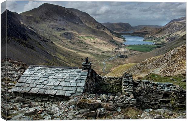  Old Quarry hut - Buttermere  Canvas Print by Eddie John