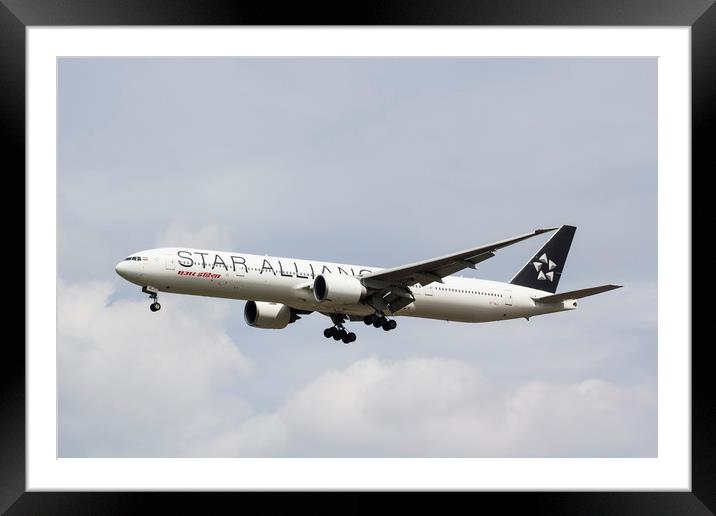 Star Alliance Boeing 777 Framed Mounted Print by David Pyatt