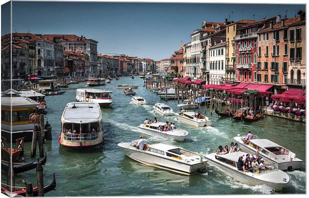  Grand canal Venice Italy Canvas Print by Leighton Collins