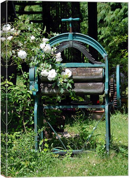 OLD WASHING MANGLE Canvas Print by Ray Bacon LRPS CPAGB