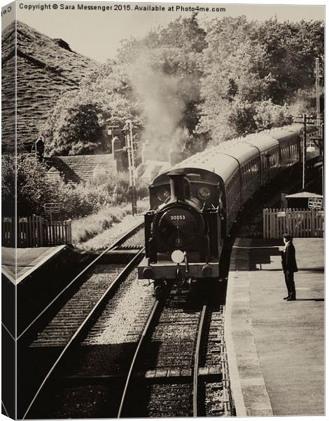  Swanage railway in black and white  Canvas Print by Sara Messenger
