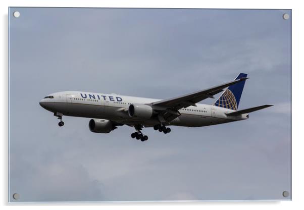 United airlines Boeing 777 Acrylic by David Pyatt