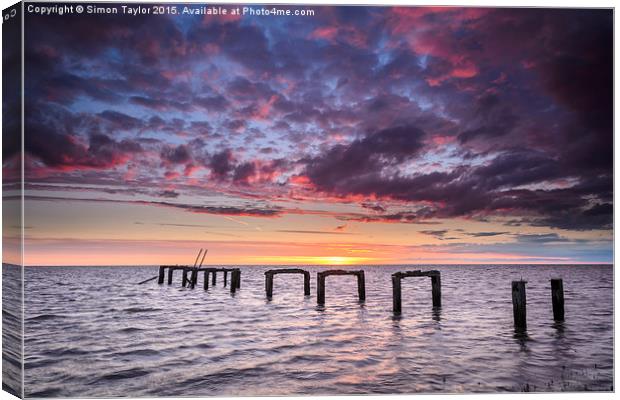 The old Snettisham Jetty at Sunset Canvas Print by Simon Taylor