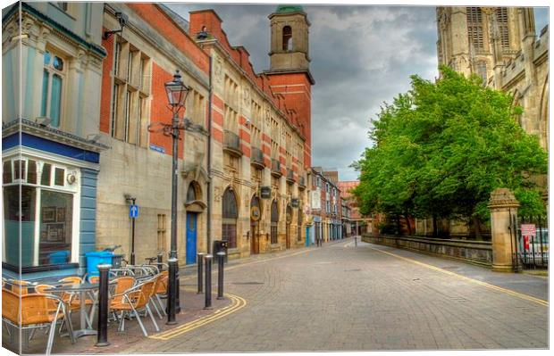  Old Town, Hull Canvas Print by Sarah Couzens