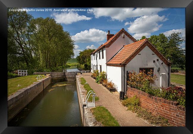  Gringley Top Lock Framed Print by K7 Photography