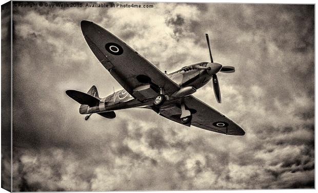  Spitfire On Final Approach. Canvas Print by Guy Wells
