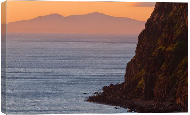 Waternish peninsula sunset, Isle of Skye Canvas Print by David Ross