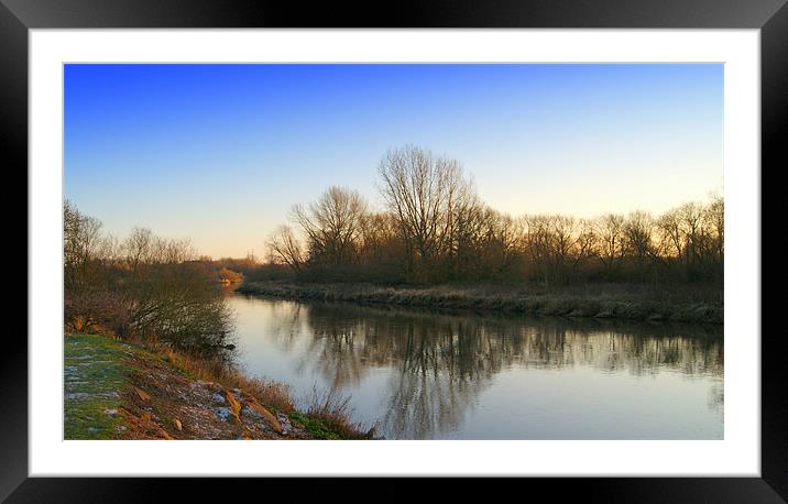 Along the river bank Framed Mounted Print by Pete Holloway
