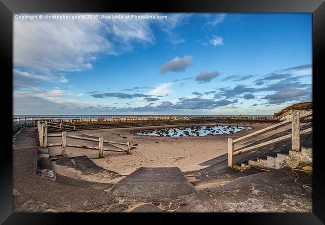  Tynemouth pool Framed Print by christopher gould