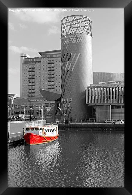  The Lowry Theatre Framed Print by Stuart Giblin