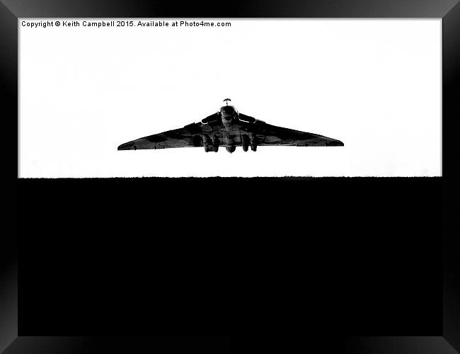  Vulcan XH558 head-on, low and fast. Framed Print by Keith Campbell