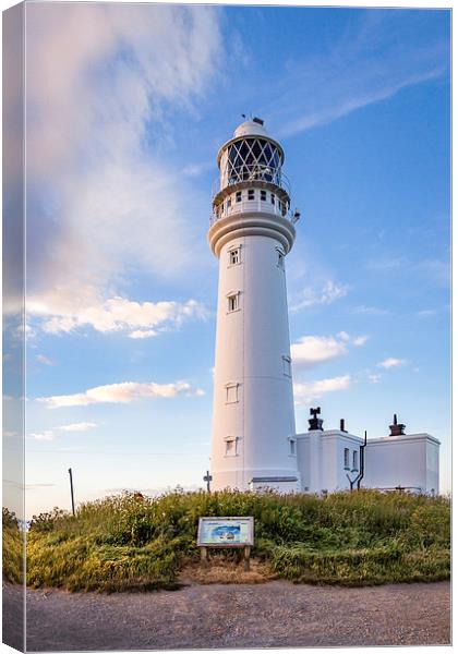  Flamborough Head Lighthouse Canvas Print by Andy McGarry