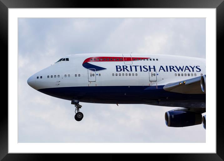  British Airways Boeing 747 Framed Mounted Print by David Pyatt
