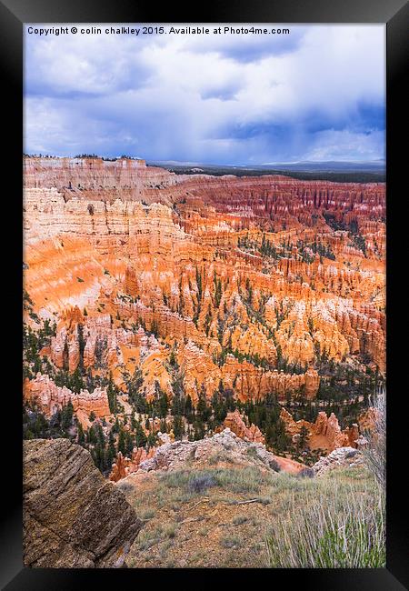  Bryce Canyon  Framed Print by colin chalkley