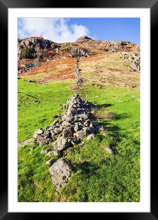 Rocky trail to the Langdale Pikes  Framed Mounted Print by Ian Duffield