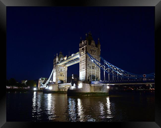 Tower Bridge at night on the River Thames, England Framed Print by Terry Senior
