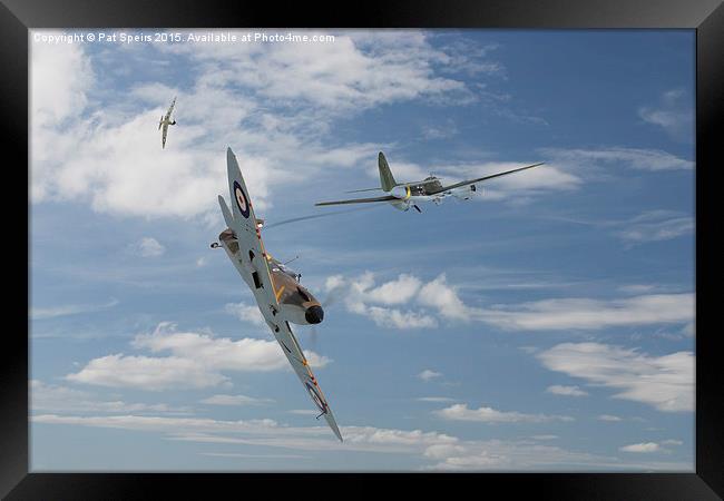  Spitfire Combat - 1940 Summer Framed Print by Pat Speirs
