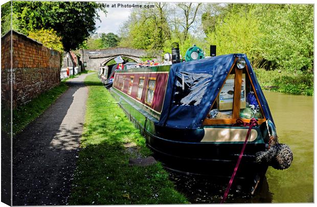  A pair of narrow boats at Christleton in Cheshire Canvas Print by Frank Irwin