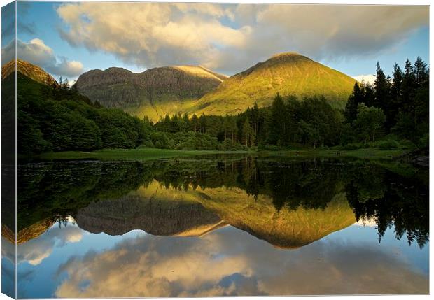  Summer reflections in Glencoe Canvas Print by Stephen Taylor