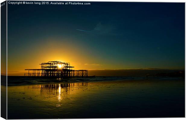  west pier at sunset in Brighton  Canvas Print by kevin long