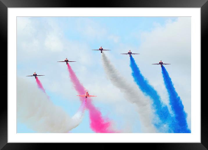  Red Arrows Framed Mounted Print by Andrew Richards