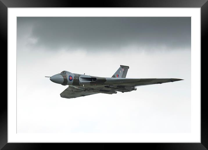  Avro Vulcan Framed Mounted Print by Andrew Richards