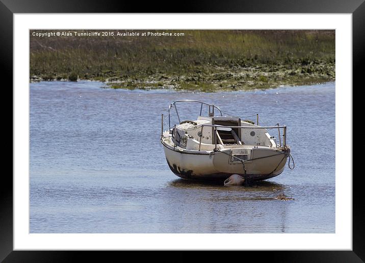 Beached boat Framed Mounted Print by Alan Tunnicliffe