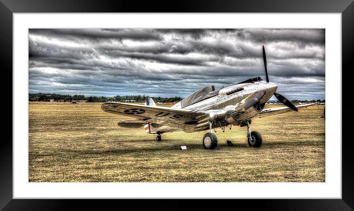 Shinny plane, dull sky Framed Mounted Print by Toby Truelove