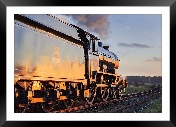 Steaming into the sunset  Framed Mounted Print by Ian Duffield