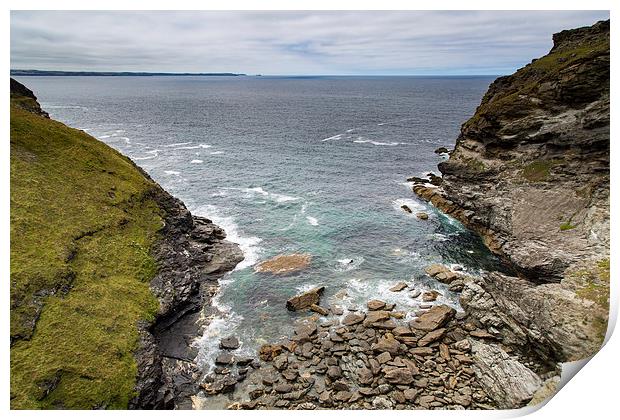 Tintagel Castle      Kastel Dintagel Print by Brian Roscorla