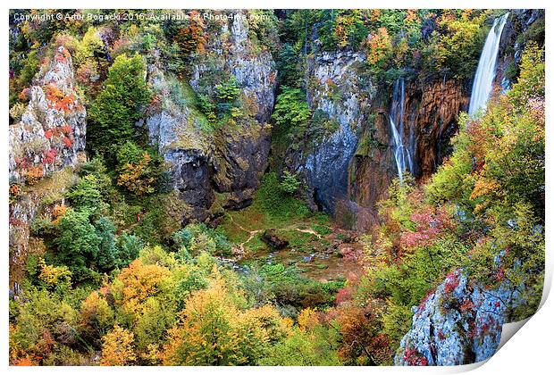 Mountain Valley in Autumn Print by Artur Bogacki