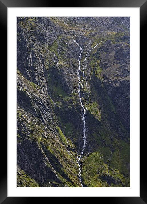  Cwm Idwal mountain stream Framed Mounted Print by Rory Trappe