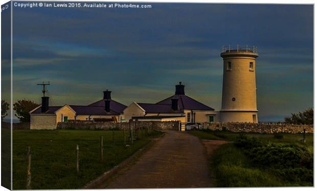 Sunset At Nash Point Lighthouse Canvas Print by Ian Lewis