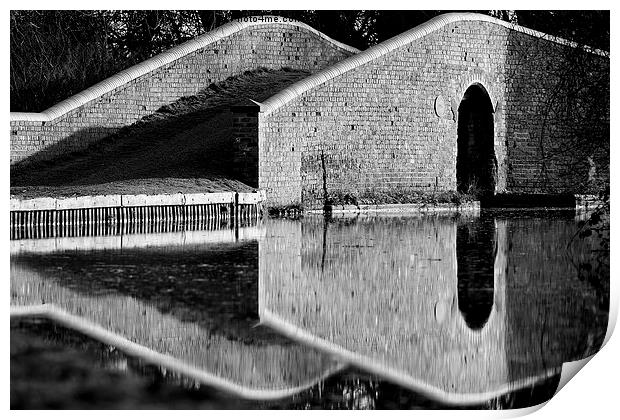 Canal Reflections - Pratts Wharf, Bridge 10A Print by Duncan Monk