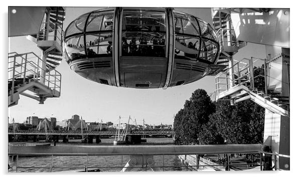  London Eye start Acrylic by Simon Hackett