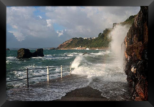 Rough Sea at Meadfoot Beach Torquay Framed Print by Rosie Spooner