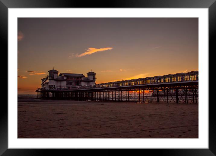  Sunset at Weston-super-mare. Framed Mounted Print by Becky Dix