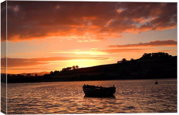 Sunset over the Teign  Canvas Print by kevin wise