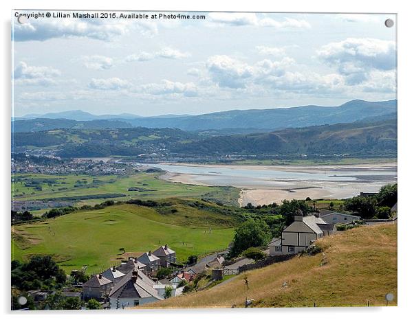  Llandudno Bay. Acrylic by Lilian Marshall