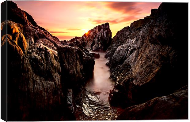  Woolacombe Sunset  Canvas Print by daniel allen