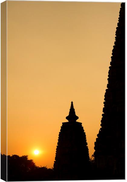  Mahabodhi_Temple, India Canvas Print by Julian Bound