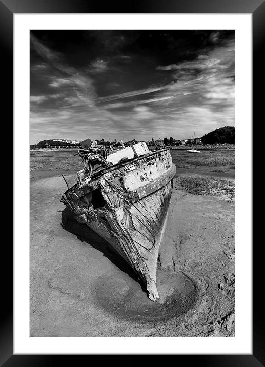  Old Harbour shiwreck Framed Mounted Print by Andrew Richards